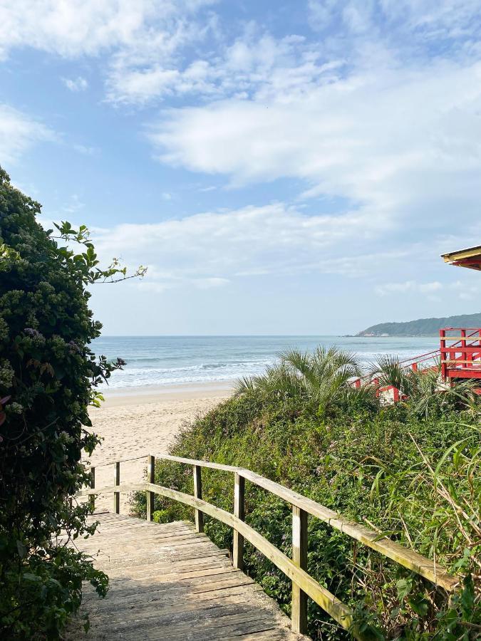 Kanaloa Vibe Stay Praia do Rosa Kültér fotó